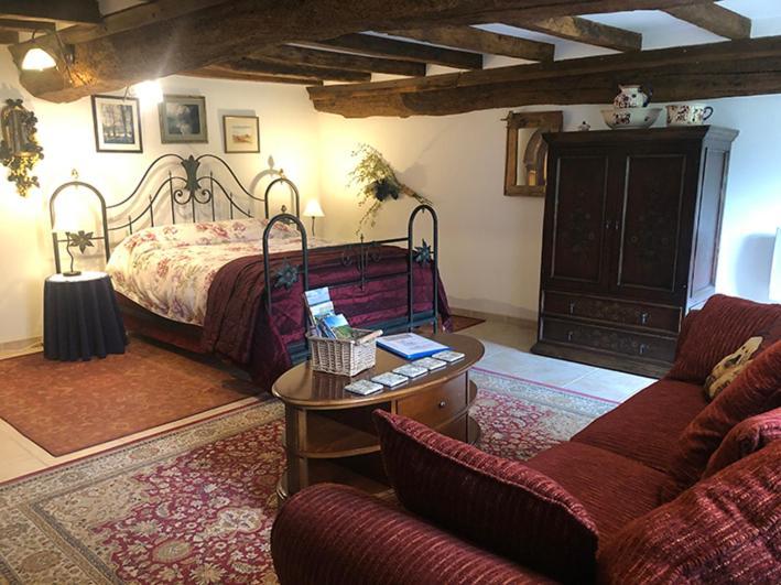 La Ferme Studio Apartments Condé-sur-Noireau Exteriör bild